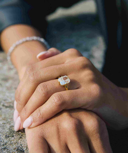 The Gold Sophia Sapphire Ring