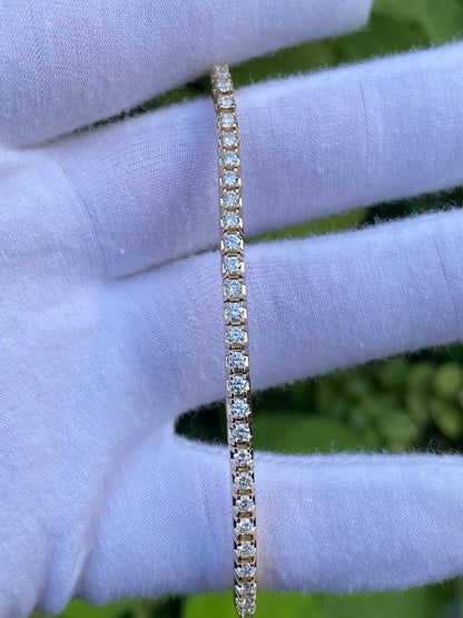 The Stretch Lab-Grown Diamond Tennis Bracelet